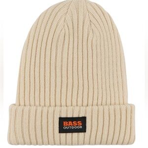 BASS OUTDOOR Women's Large Gauge Knit Beanie Hat One Size NEW